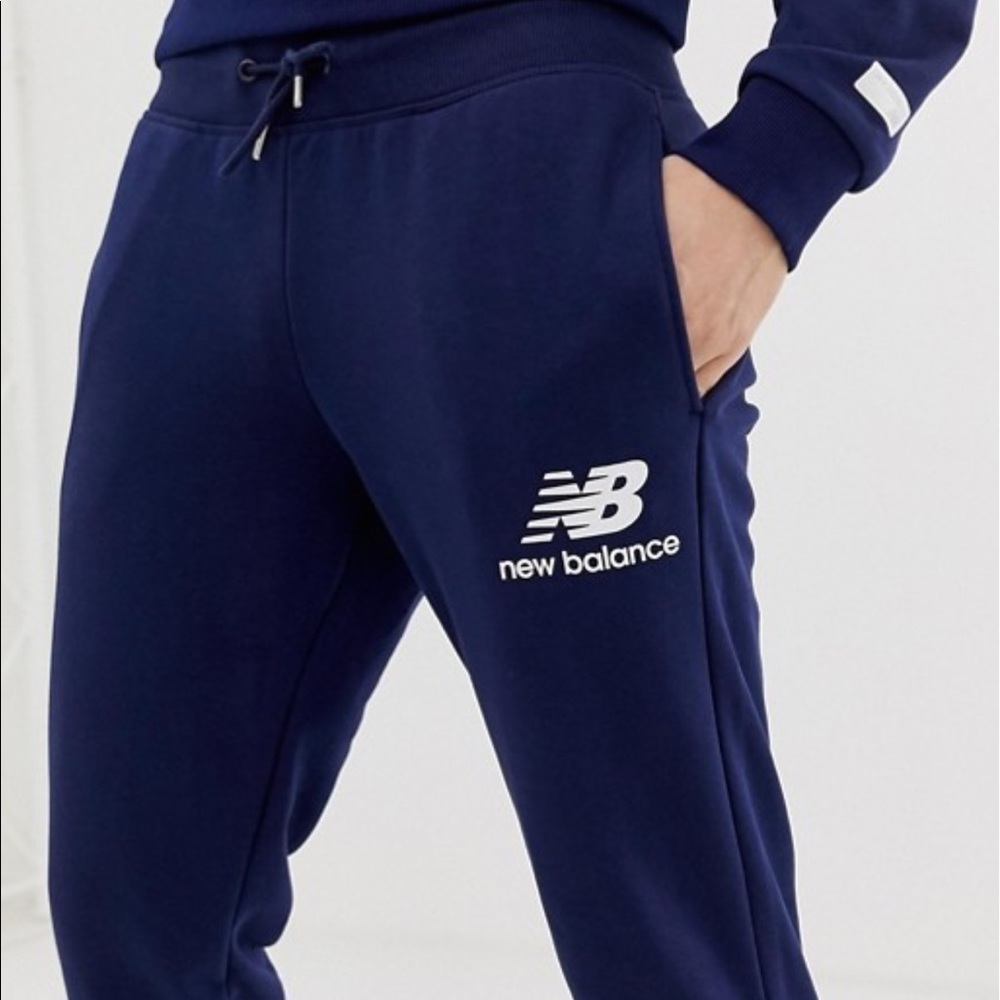 New Balance Men’s Lightweight Jogger Sweatpants